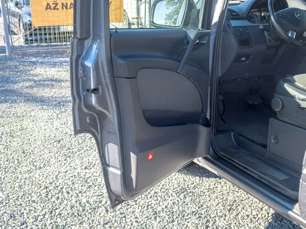 Mercedes-Benz Viano 3.0CDI 165KW NAVI – 8 SEDADEL - foto 12