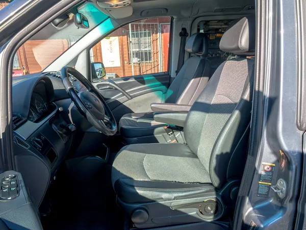 Mercedes-Benz Viano 3.0CDI 165KW NAVI – 8 SEDADEL - foto 16