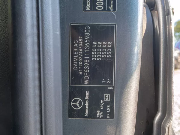 Mercedes-Benz Viano 3.0CDI 165KW NAVI – 8 SEDADEL - foto 40