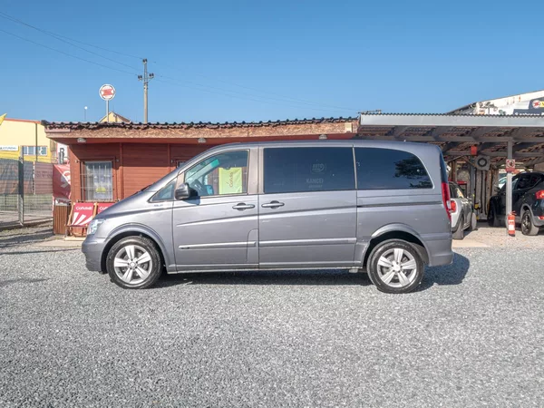 Mercedes-Benz Viano 3.0CDI 165KW NAVI – 8 SEDADEL - foto 8