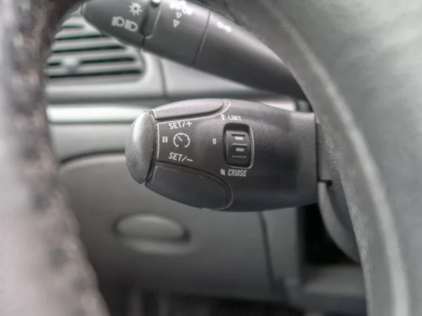 Citroën C5 2.2HDI 125KW – STK 6/2028 - foto 18