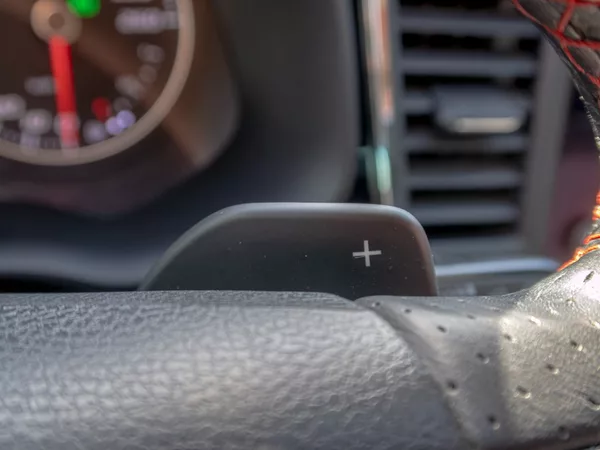 Seat Ateca 2.0D - VELKÝ SERVIS - foto 22