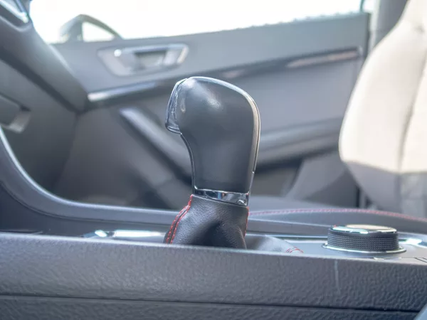 Seat Ateca 2.0D - VELKÝ SERVIS - foto 32