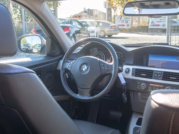 BMW Řada 3 325i 160KW mat HK – NAVIGACE - foto 16