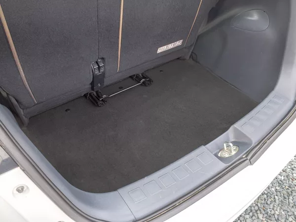 Mitsubishi Colt 1.1i 55KW – PO SERVISU! - foto 28