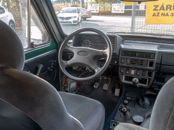 Lada Niva ČR 1.6i 60KW – TAŽNÝ - foto 13