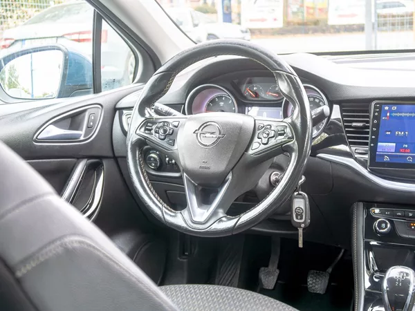 Opel Astra 1.0T 77KW – PO SERVISU - foto 15