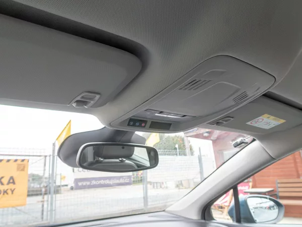 Opel Astra 1.0T 77KW – PO SERVISU - foto 25