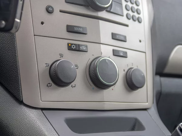 Opel Zafira 1.9D 88KW - 7 sedadel - foto 23