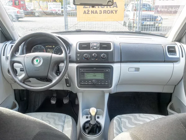 Škoda Fabia 1.4i 16V 63KW – ESP - foto 10