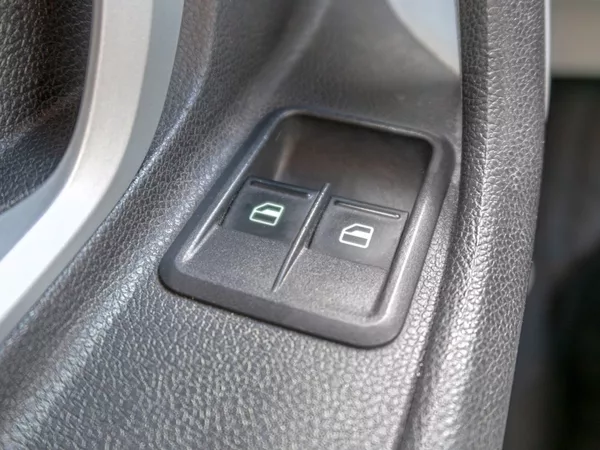 Škoda Fabia 1.4i 16V 63KW – ESP - foto 22