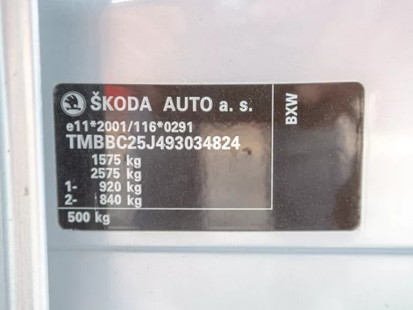 Škoda Fabia 1.4i 16V 63KW – ESP - foto 33