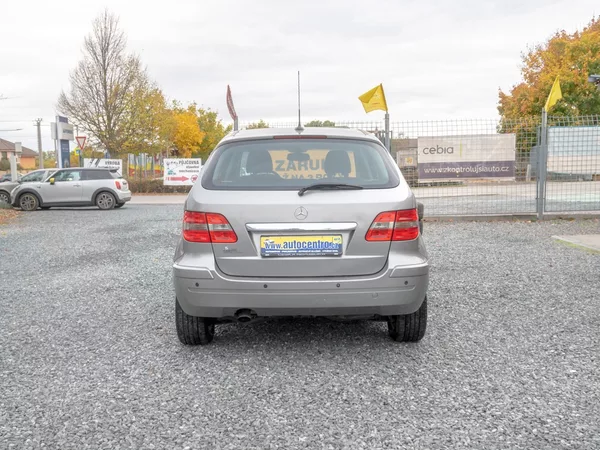 Mercedes-Benz Třídy B 200 100KW – 2x KOLA - foto 6