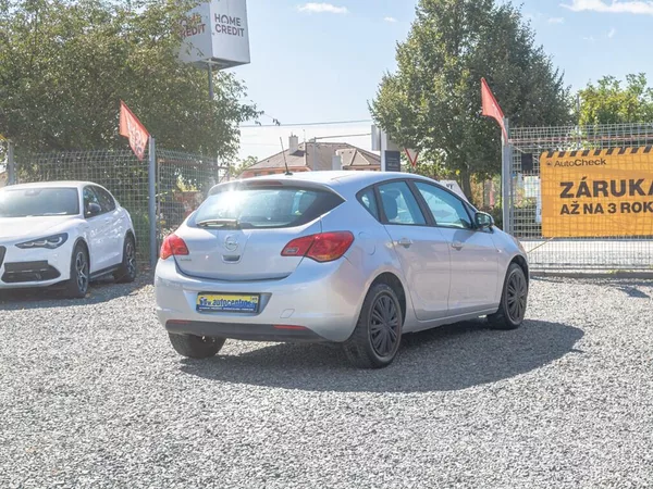 Opel Astra ČR 1.6i 16V – 1 majitelka - foto 5
