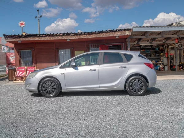 Opel Astra ČR 1.6i 16V – 1 majitelka - foto 8