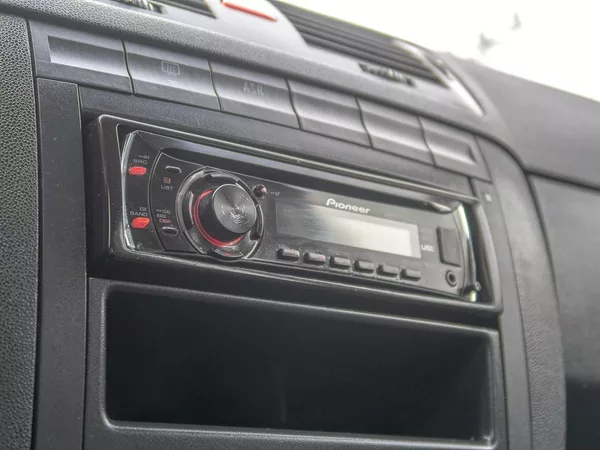 Škoda Fabia 09/05 1.4i 16V 55KW – PO SERVI - foto 17