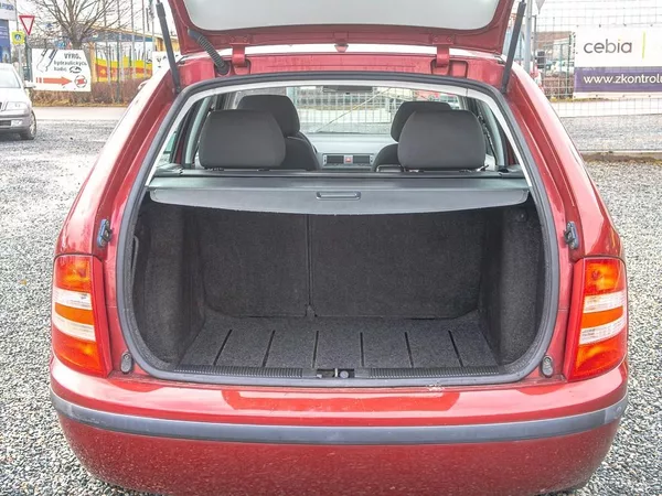 Škoda Fabia 09/05 1.4i 16V 55KW – PO SERVI - foto 28