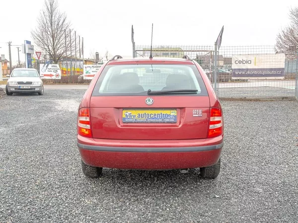 Škoda Fabia 09/05 1.4i 16V 55KW – PO SERVI - foto 6