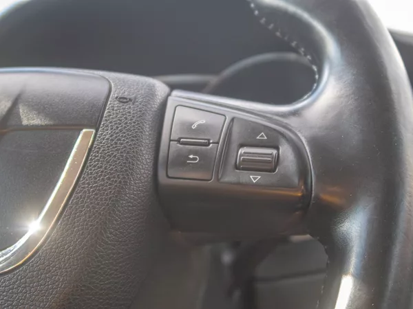 Škoda Superb 2.0TDI 125KW DSG NAVI - foto 17
