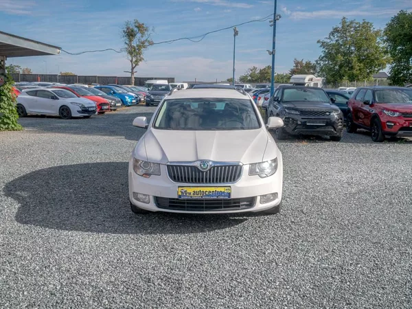 Škoda Superb 2.0TDI 125KW DSG NAVI - foto 2