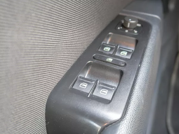 Škoda Superb 2.0TDI 125KW DSG NAVI - foto 26
