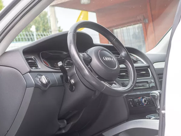 Audi A4 FL 3.0TDI mat – NAVI - foto 11