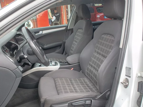 Audi A4 FL 3.0TDI mat – NAVI - foto 14
