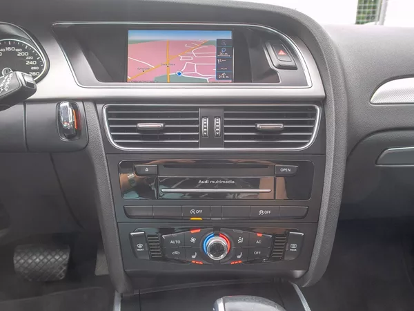 Audi A4 FL 3.0TDI mat – NAVI - foto 24
