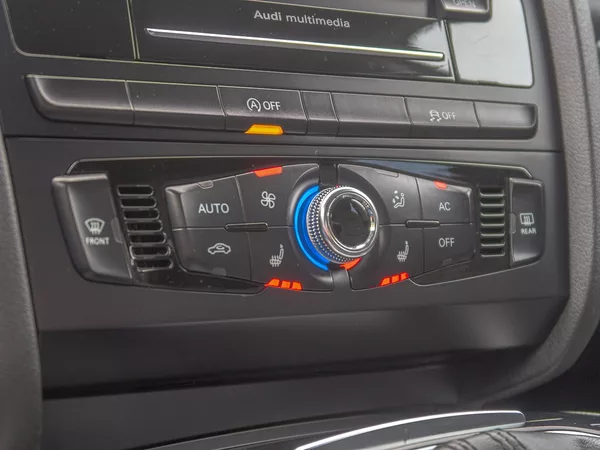 Audi A4 FL 3.0TDI mat – NAVI - foto 27
