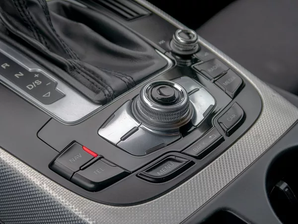 Audi A4 FL 3.0TDI mat – NAVI - foto 29