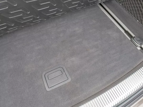 Audi A6 Allroad 3.0TDI 180KW – VÝBAVA - foto 38