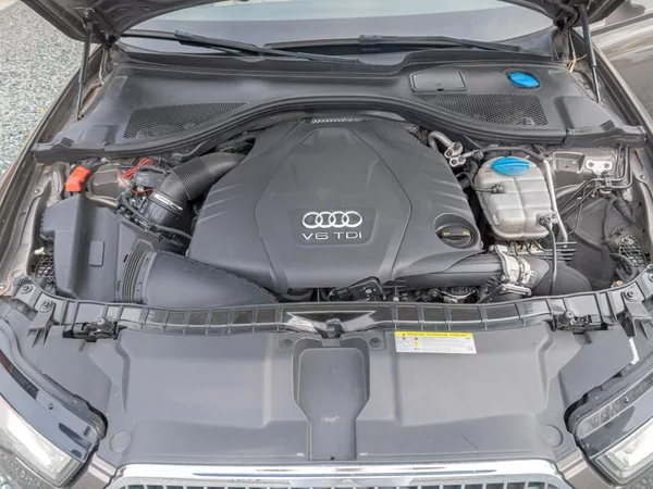 Audi A6 Allroad 3.0TDI 180KW – VÝBAVA - foto 40