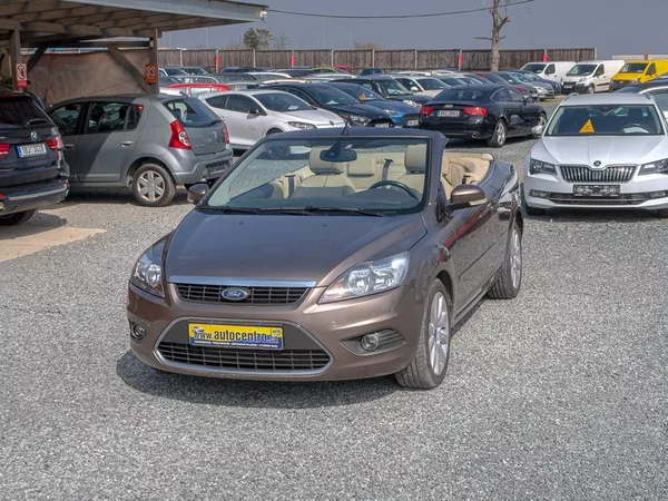 Ford Focus 2.0TDCI CC – TITANIUM