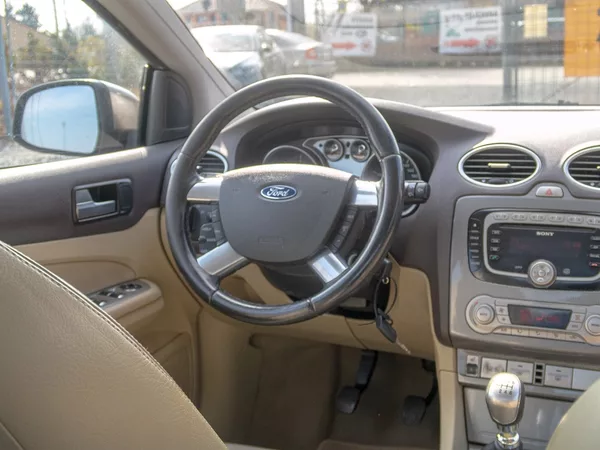 Ford Focus 2.0TDCI CC – TITANIUM - foto 16