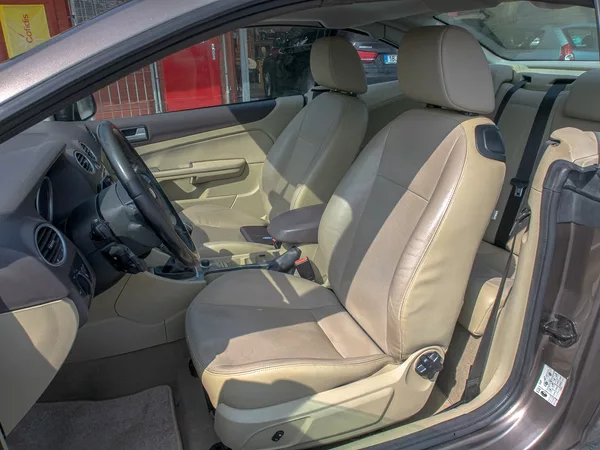 Ford Focus 2.0TDCI CC – TITANIUM - foto 17