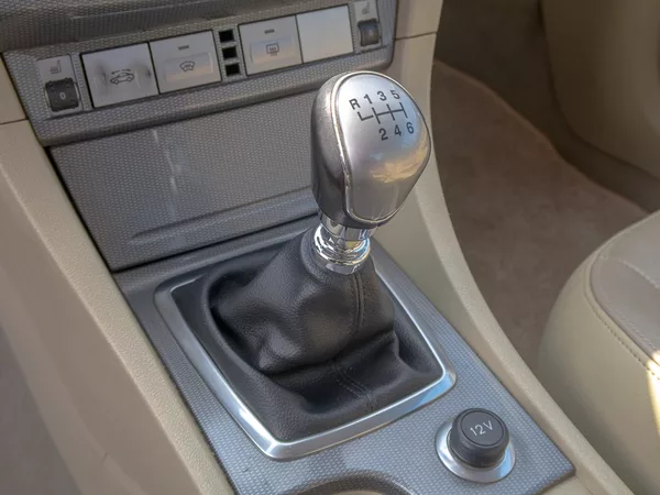 Ford Focus 2.0TDCI CC – TITANIUM - foto 28
