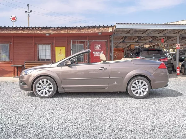 Ford Focus 2.0TDCI CC – TITANIUM - foto 8