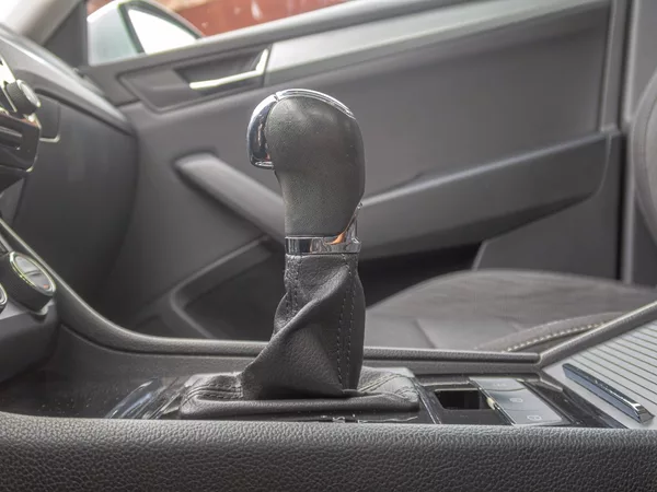 Škoda Superb ČR 2.0TDI 110KW DSG – NAVI - foto 23