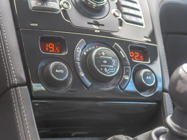 Peugeot RCZ 1.6T 115KW – NAVIGACE - foto 27