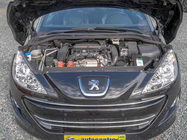 Peugeot RCZ 1.6T 115KW – NAVIGACE - foto 39