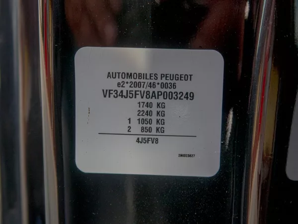 Peugeot RCZ 1.6T 115KW – NAVIGACE - foto 41