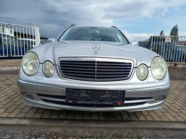 Mercedes-Benz Třídy E 3.2 165kw