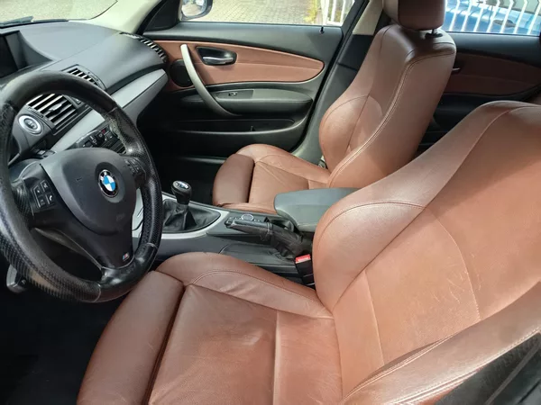 BMW Řada 1 2.0i 105kw - foto 29