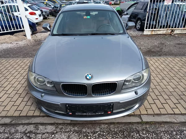 BMW Řada 1 2.0i 105kw - foto 5