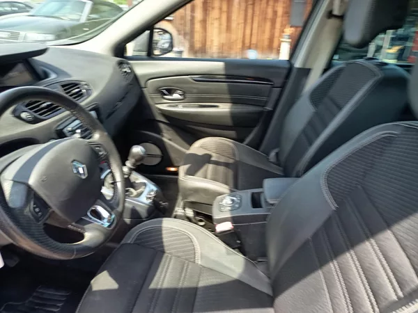 Renault Scénic 1.2 97kw 114tis Km - foto 26
