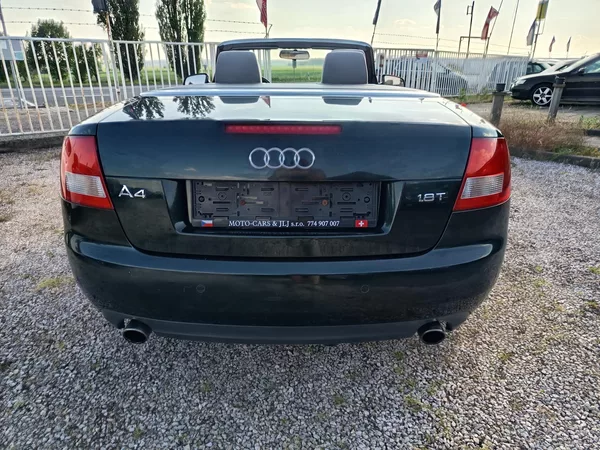 Audi A4 1.8 120kw automat!166tis km!!! - foto 19