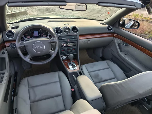 Audi A4 1.8 120kw automat!166tis km!!! - foto 30