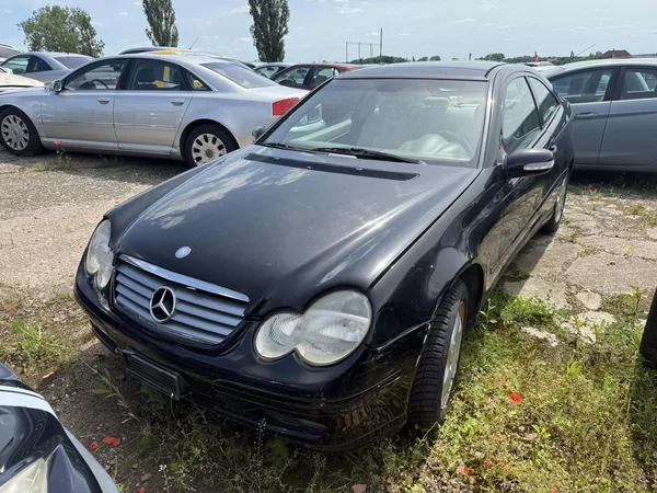 Mercedes-Benz Třídy C 2.0 95kw - foto 2