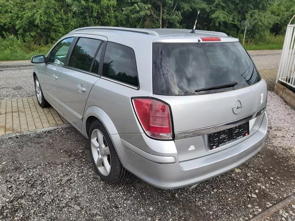Opel Astra 2,0 T 125 KW - foto 13