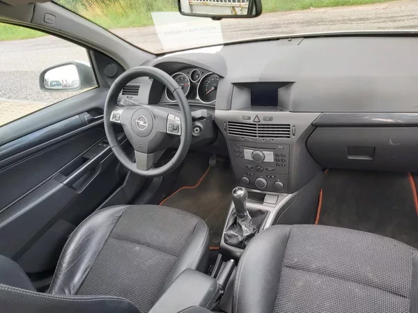 Opel Astra 2,0 T 125 KW - foto 20